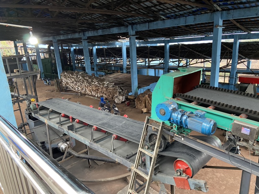 皮帶稱重給料機(jī)如何選？稱重給料機(jī)廠家支幾招！